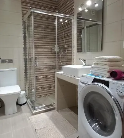 2downtown.skg Apartment